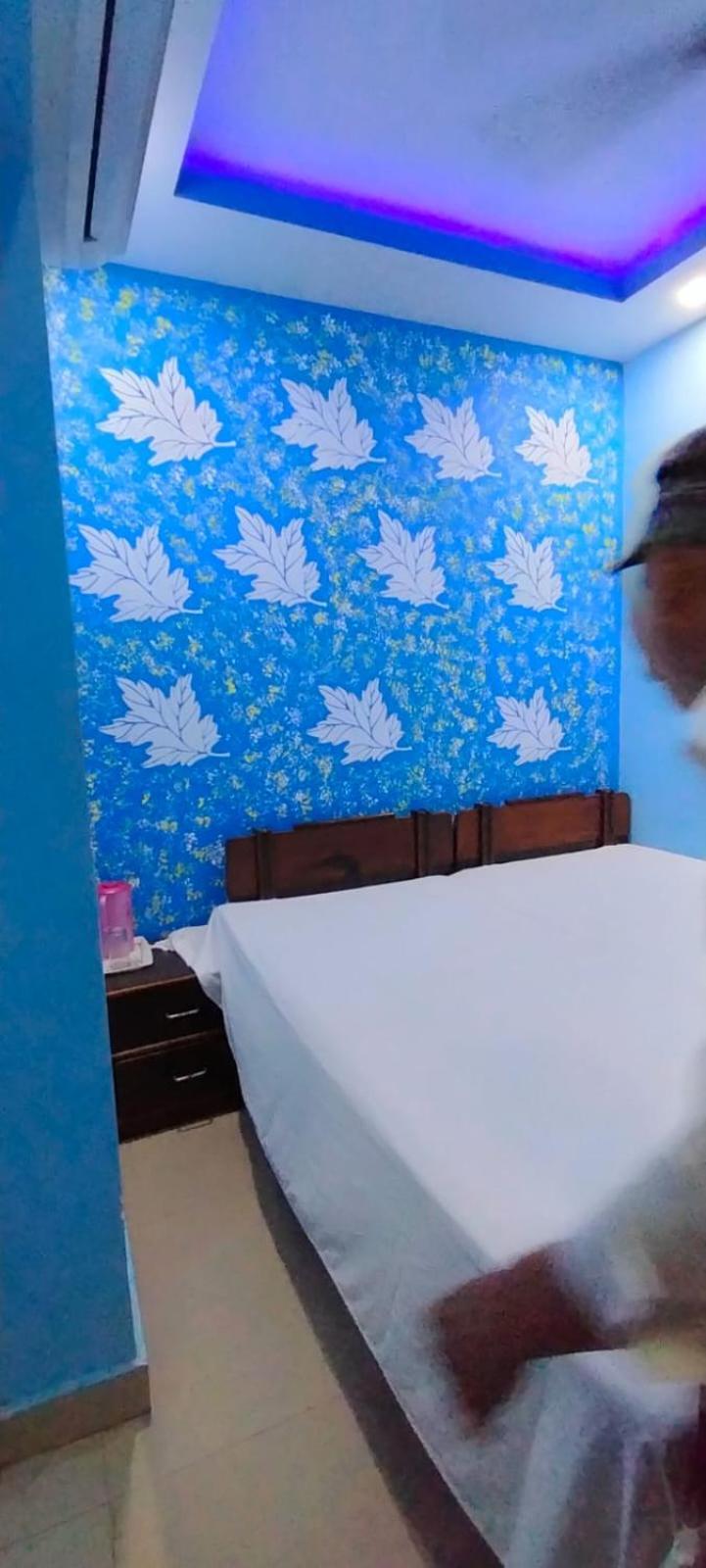 Hotel Atithi Galaxy كانبور المظهر الخارجي الصورة