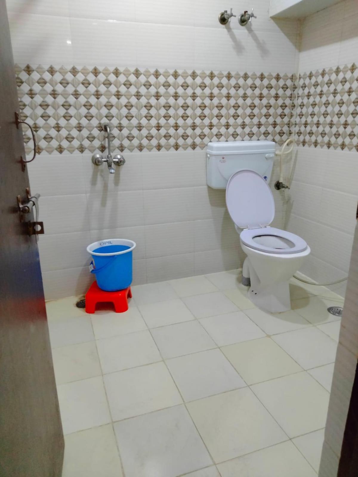Hotel Atithi Galaxy كانبور المظهر الخارجي الصورة