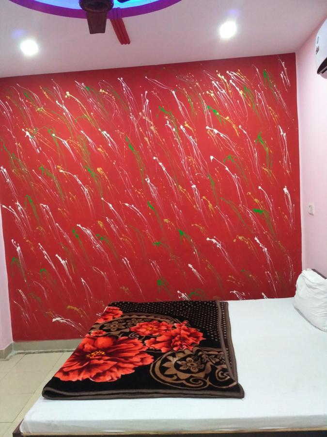 Hotel Atithi Galaxy كانبور المظهر الخارجي الصورة