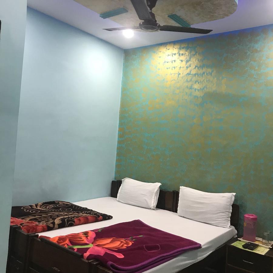 Hotel Atithi Galaxy كانبور المظهر الخارجي الصورة